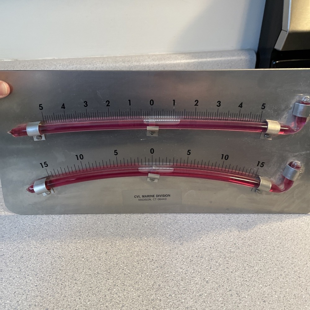 LARGE MOELLER INSTRUMENT CO. SHIPS SUBMARINE TWIN TUBE CLINOMETER LEVEL - Picture 5 of 10